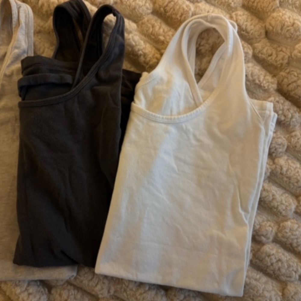 Maurices White, & Black Scoop Tank Tops / Bundle / Size Small